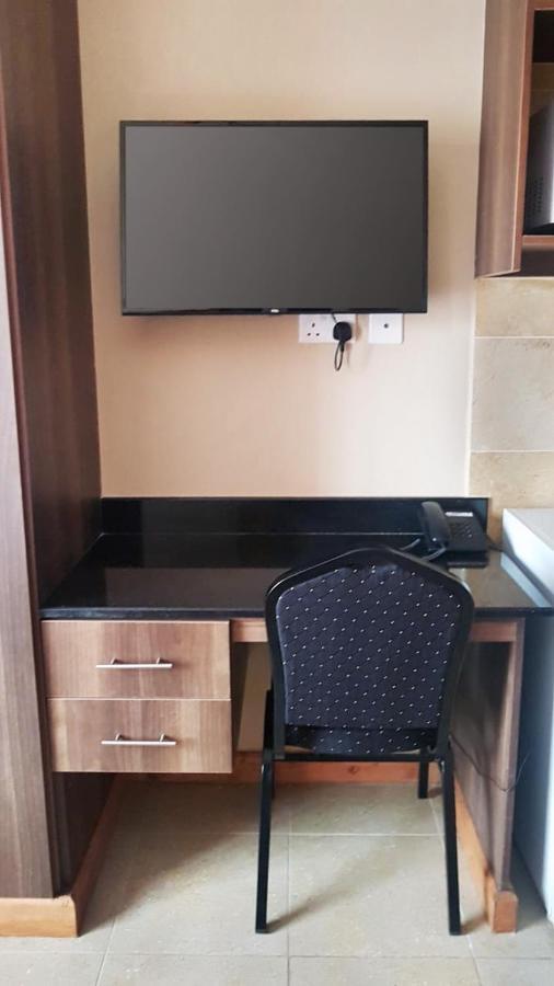 Nairobi West Suites Eksteriør bilde